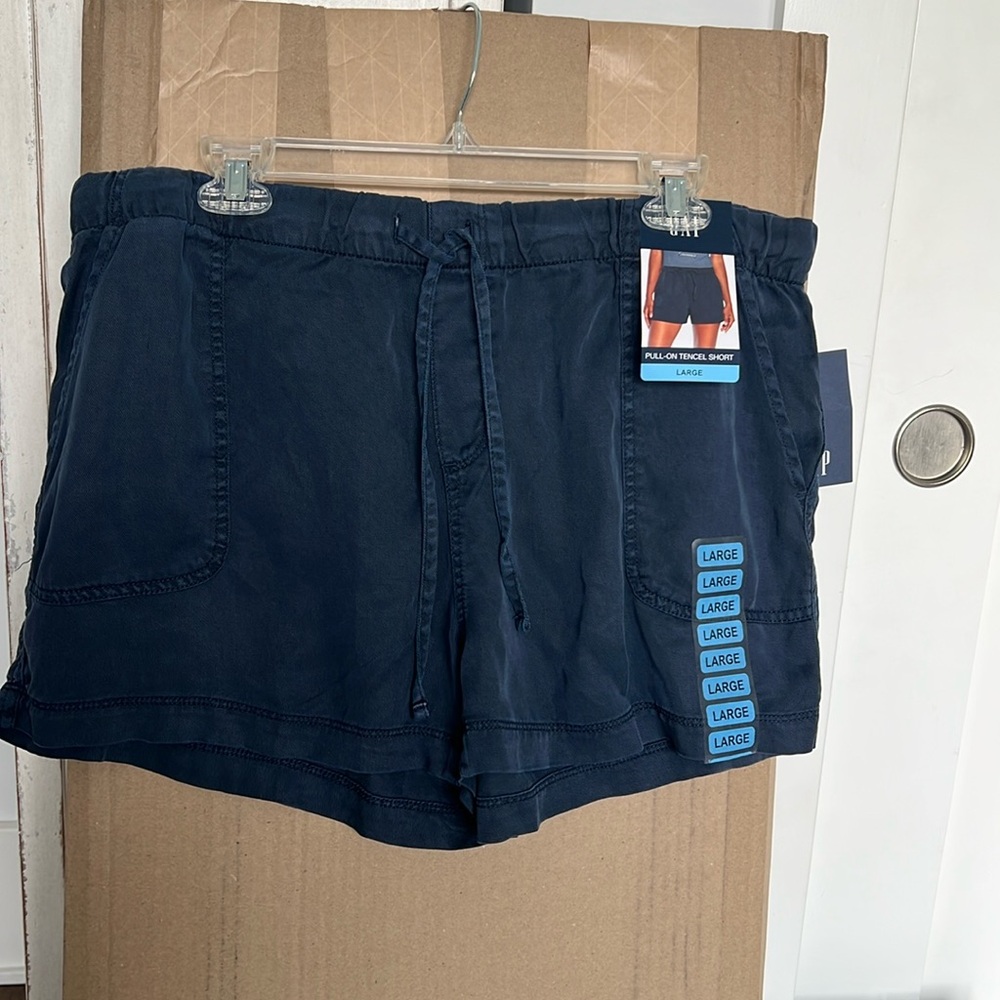 Women’s draw string shorts